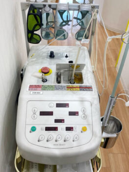 レーザー治療器